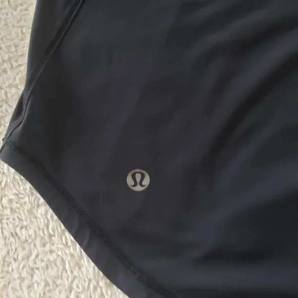 Lululemon athletica black mesh tank - Picture 3 of 8